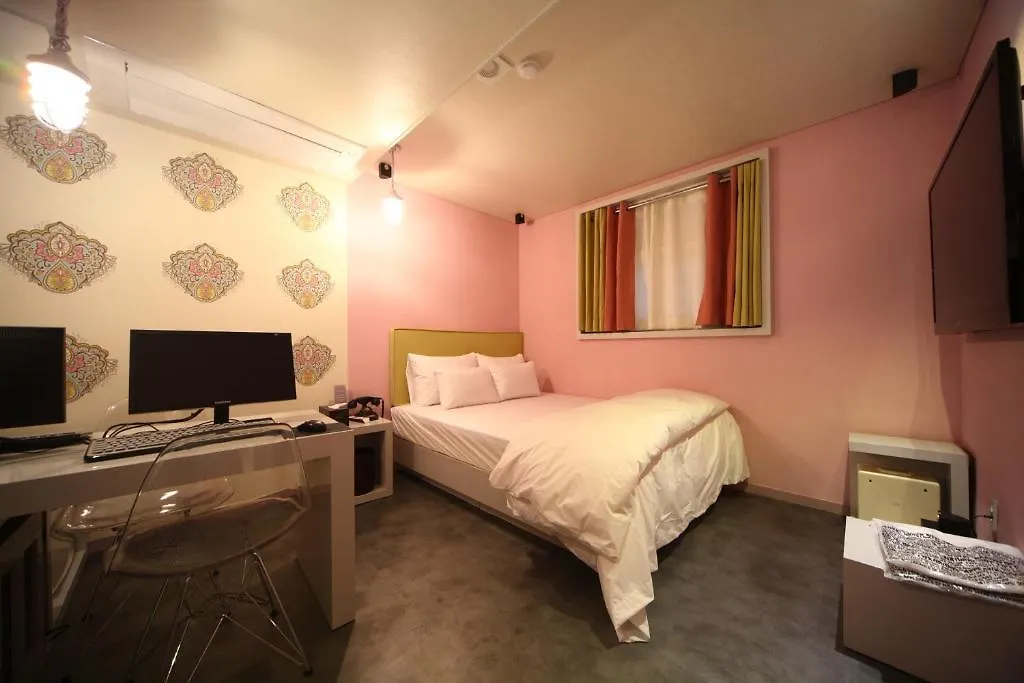 Baron De Paris Motel Seoul South Korea