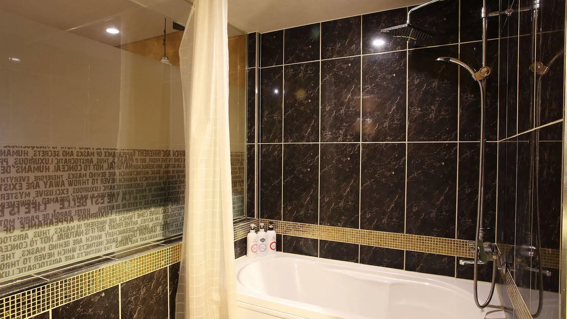 Baron De Paris Motel Seoul 2*,  South Korea